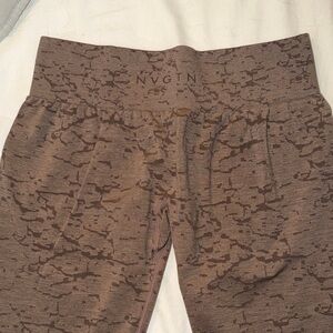 NVGTN Brown Textured Twist-Front Bralette + Leggings Combo!